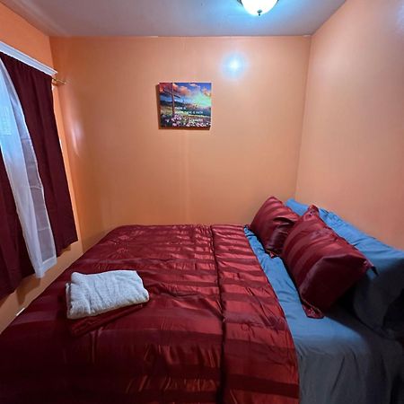 Fidellia Iron Room, Queen Bed Minutes From Newark Liberty International Airport And Newark Penn Station Exterior photo